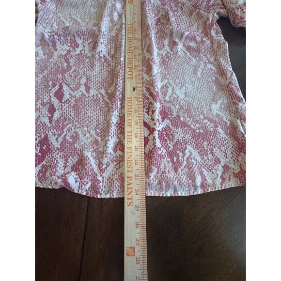 Cabi Top Womens XS Bethany Balloon Sleeve Pink Snakeskin Print Blouse Style 5708 - Picture 4 of 7